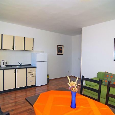 Apartman Luca Apartment เซตเชโว ภายนอก รูปภาพ